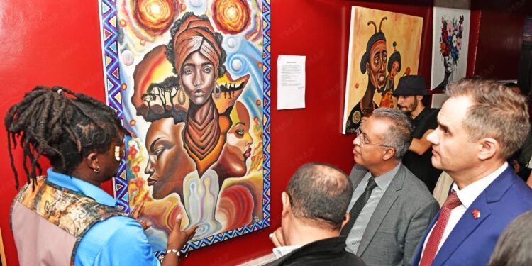 الدار البيضاء.. انطلاق النسخة الثالثة من ملتقى الفن الإفريقي تحت شعار “الكان بالمغرب.. التحفة الفنية بامتياز”