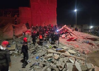 انهيار بنايتين بفاس: السلطات تعلن 19 وفاة و16 إصابة وتواصل جهود البحث