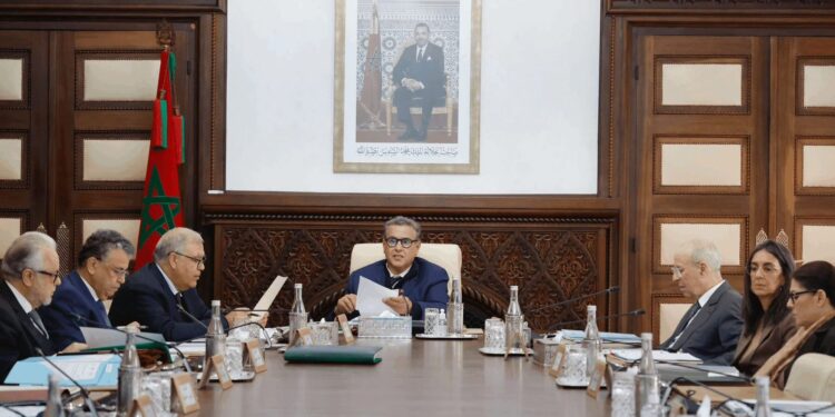 500 درهم شهريًا للأطفال اليتامى والمهملين