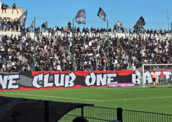 ديربي وجدة ينتهي بتفوق المولودية… واحتقان جماهيري يعقب صافرة الحكم