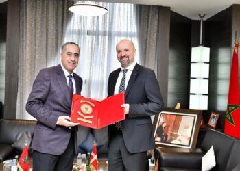 المدير العام للأمن الوطني يجتمع مع نظيره الدنماركي لتعزيز التعاون الأمني