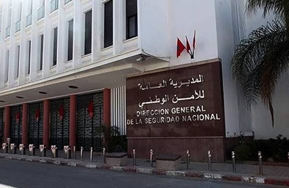 الأمن الوطني يتصدى لأكبر عملية اختراق بميناء طنجة ويطيح بـ 24 متهماً بينهم أمنيون وجمركيون