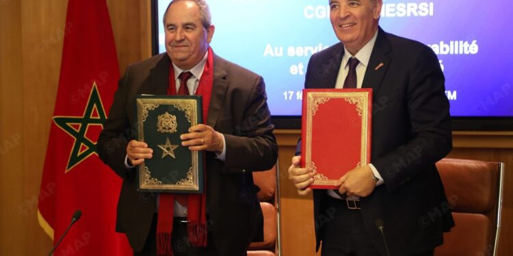 لعلج و الميداوي يوقعان اتفاقية إطار لتعزيز قابلية التشغيل وتنافسية الاقتصاد الوطني