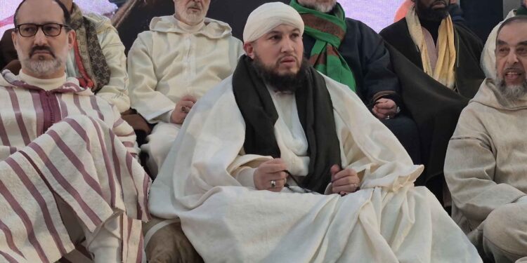 من معقل التصوف بمداغ.. الشيخ معاذ القادري بودشيش يرسم خارطة طريق ‘الذكر’ لتهذيب النفوس ونشر قيم المحبة العالمية