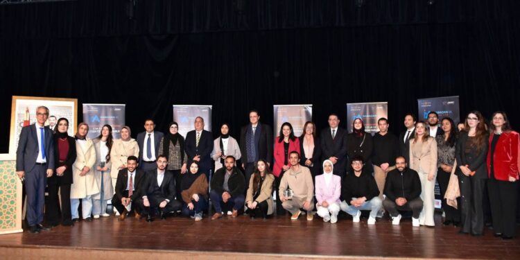 طنجة.. الوزيرة السغروشني وعمر مورو يتوجان الفائزين في هاكاثون الذكاء الاصطناعي