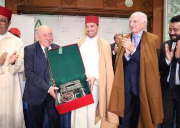 المستشار الملكي أزولاي: إبداع الصانع المغربي في إشبيلية رسالة سلام عابرة للحدود والأديان.