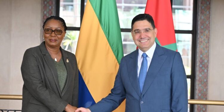 الغابون تجدد دعمها لمغربية الصحراء وتشيد بالاعتماد التاريخي للقرار 2797