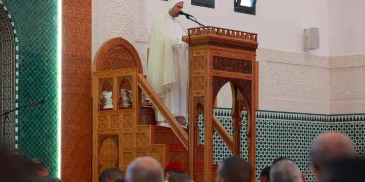 لأول مرة.. إقامة صلاة الجمعة بمسجد المقر الجديد للأمن الوطني بالرباط