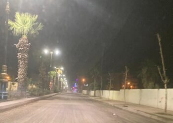 وجدة تختنق بالغبار.. والساكنة تطالب بتسريع الأشغال ورش الطرقات بالمياه