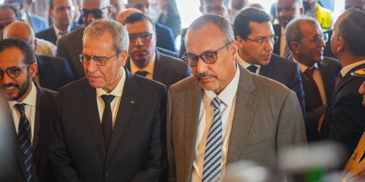 عيد العرش المجيد.. الوالي ورئيس مجلس جهة الداخلة يطلقان سلسلة من المشاريع التنموية