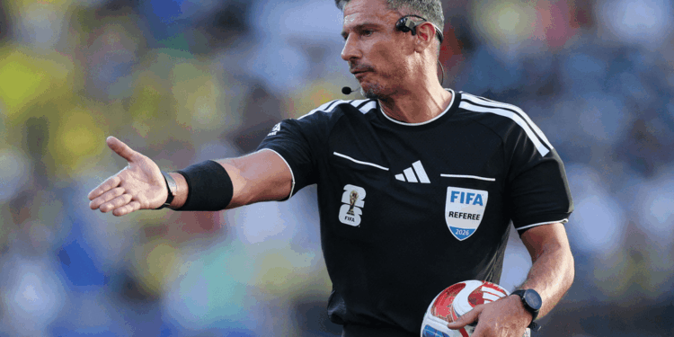 لأول مرة في التاريخ.. هذا هو الحكم الذي سيدير نهائي كأس العالم  لأول مرة في التاريخ.. حكم سلوفيني يقود نهائي كأس العالم  لأول مرة في التاريخ.. فيفا يكشف هوية الحكم الذي سيدير نهائي المونديال  لأول مرة في التاريخ.. هذا هو الرجل الذي سيقود صافرة نهائي كأس العالم  لأول مرة في التاريخ.. سلافكو فينتشيتش يقود نهائي كأس العالم  لأول مرة في التاريخ.. صافرة سلوفينية في نهائي كأس العالم  لأول مرة في التاريخ.. فينتشيتش يكتب اسمه في سجلات كأس العالم  لأول مرة في التاريخ.. الحكم الذي اختاره فيفا لقيادة نهائي الأرجنتين وإسبانيا  لأول مرة في التاريخ.. فيفا يمنح السلوفيني فينتشيتش شرف إدارة نهائي كأس العالم  لأول مرة في التاريخ.. هذا هو الحكم الذي سيقود المواجهة الحاسمة بين الأرجنتين وإسبانيا   الأكثر جاذبية:  > لأول مرة في التاريخ.. هذا هو الحكم الذي سيدير نهائي كأس العالم بين الأرجنتين وإسبانيا
