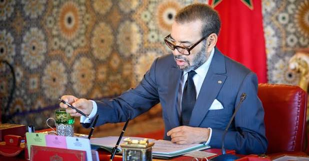الملك محمد السادس يهنئ الرئيس الإندونيسي بمناسبة العيد الوطني لبلاده