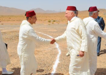 عامل إقليم فجيج يجدد تقاليد الوفاء في ذكرى رحيل الملك الحسن الثاني