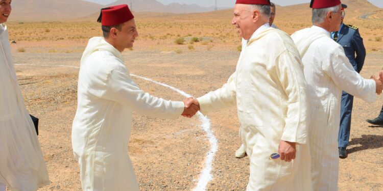 عامل إقليم فجيج يجدد تقاليد الوفاء في ذكرى رحيل الملك الحسن الثاني